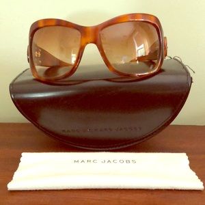 Marc Jacobs sunglasses